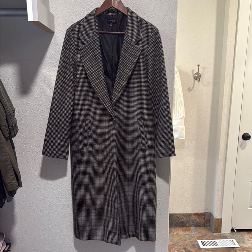 Women's Houndstooth Coat